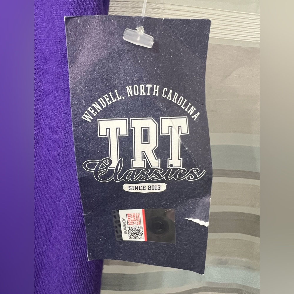 Western Carolina Catamounts Sister T-Shirt - Picture 5 of 7